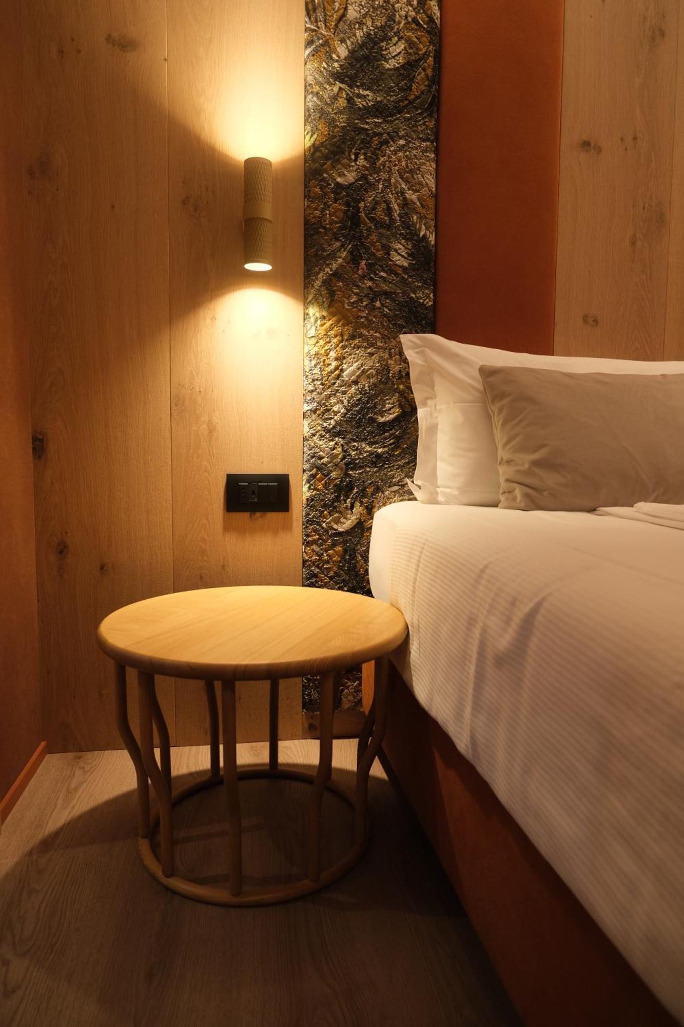 Flos Hotel モエナ エクステリア 写真